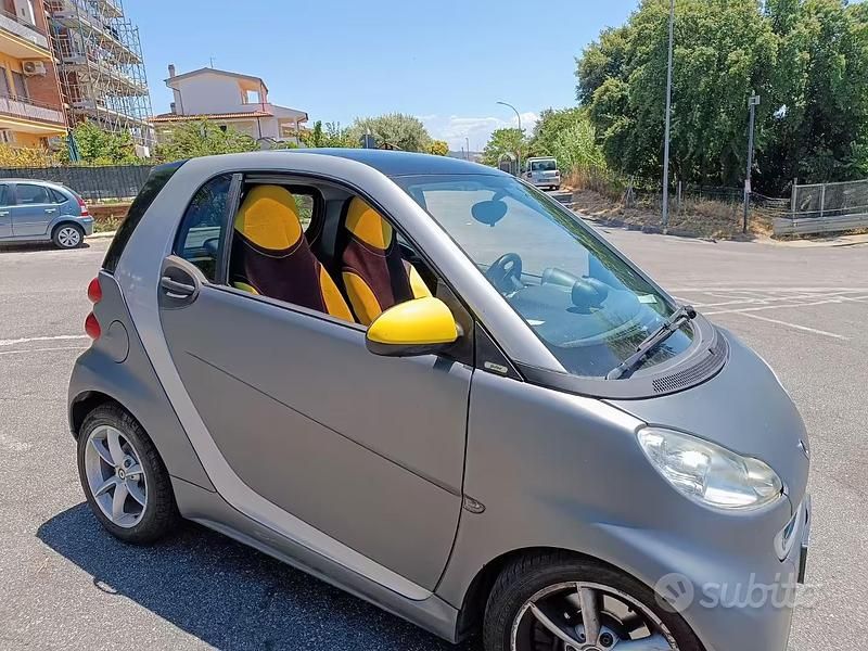 Usata Smart ForTwo Coupé Pulse 71 CV (52 kW) 2011 Grigio Coupé