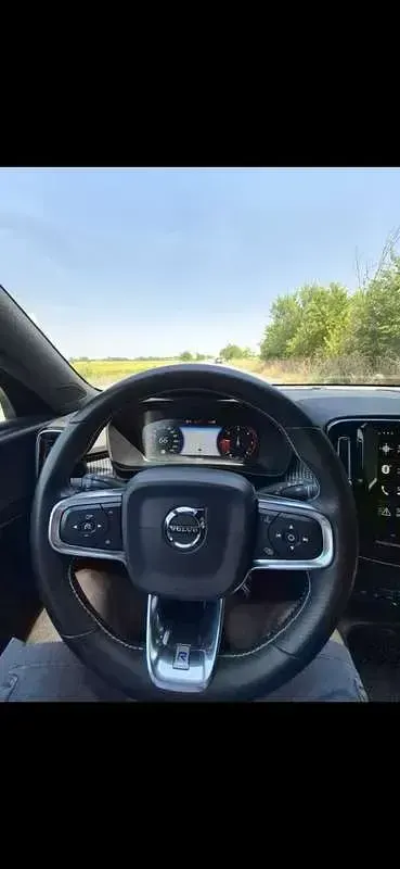Usata Volvo XC40 R-Design 150 CV (110 kW) 2019 SUV