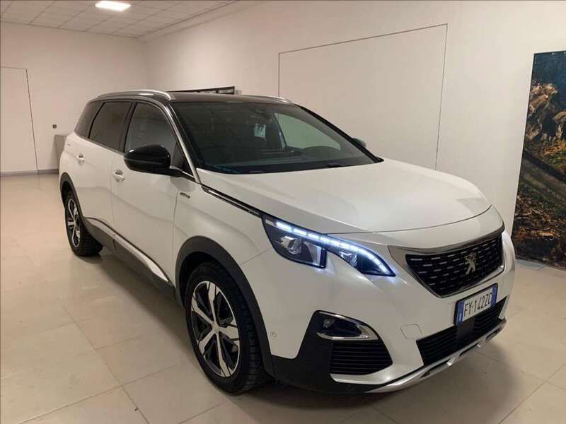 Usata Peugeot 5008 GT-line 131 CV (96 kW) 2020 Bianco Monovolume