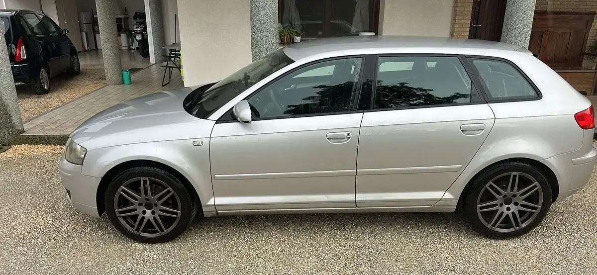 Usata Audi A3 Attraction 140 CV (102 kW) 2004 Utilitaria