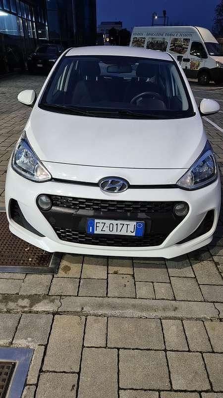 Usata Hyundai i10 Prime 67 CV (49 kW) 2019 Bianco Utilitaria