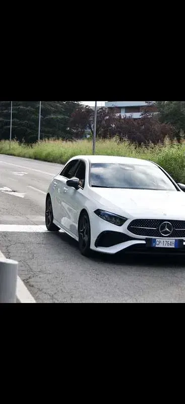 Usata Mercedes A180 Advanced Plus 116 CV (85 kW) 2023 Berlina