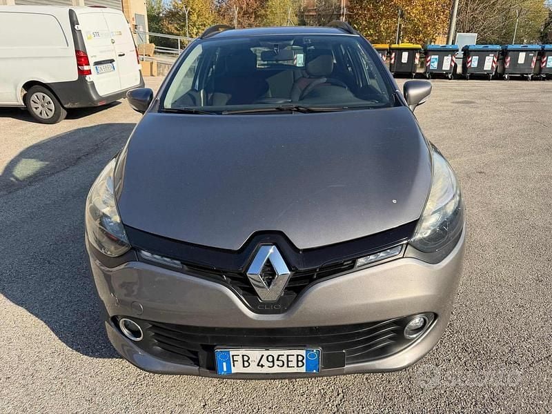 Usata Renault Clio IV 90 CV (66 kW) 2015 Grigio Berlina
