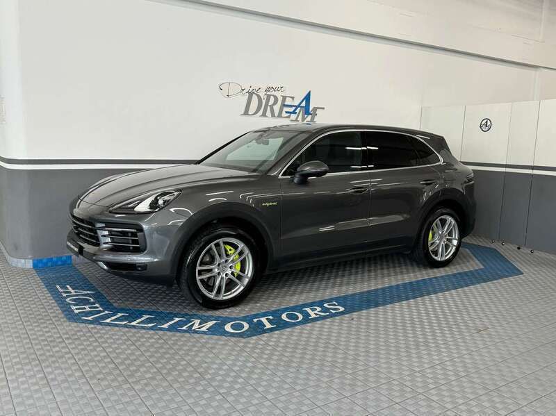 Grigio Usata 2019 Porsche Cayenne SUV | 59.500 € (Super prezzo) - Immagine 1/4