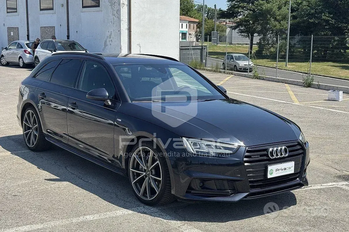 Usata Audi A4 Comfort 190 CV (139 kW) 2018 Blu Station wagon