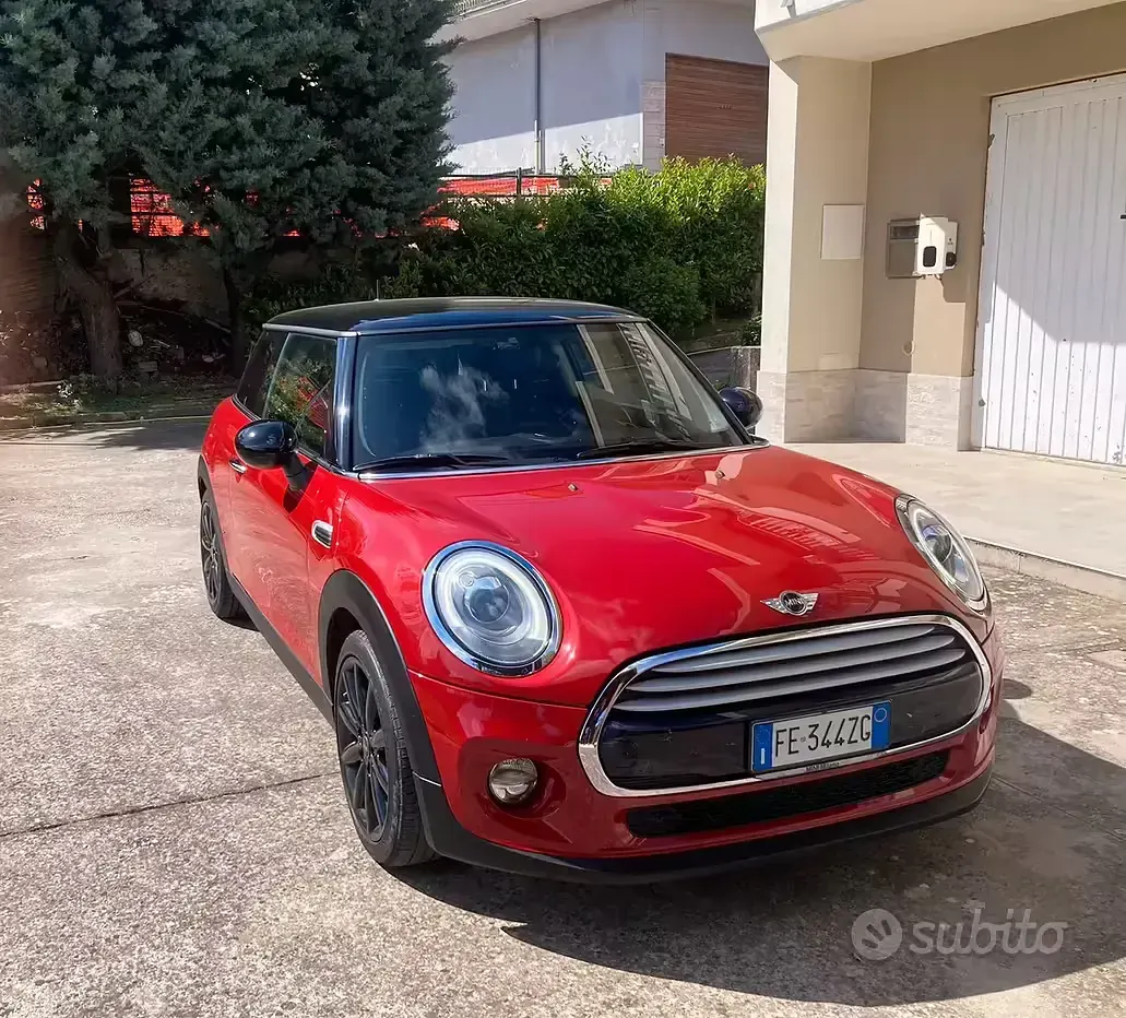 Usata Mini Cooper 116 CV (85 kW) 2016 Utilitaria