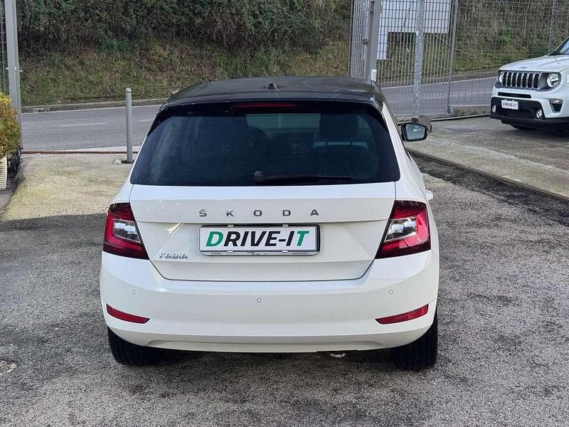Usata Skoda Fabia 60 CV (44 kW) 2021 Bianco Berlina