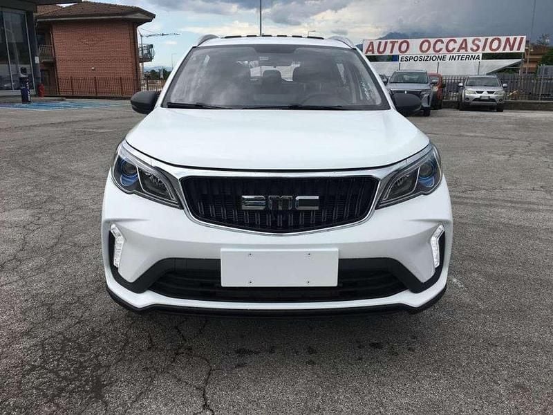 Nuova EMC QUATTRO 103 CV (75 kW) 2025 Bianco SUV