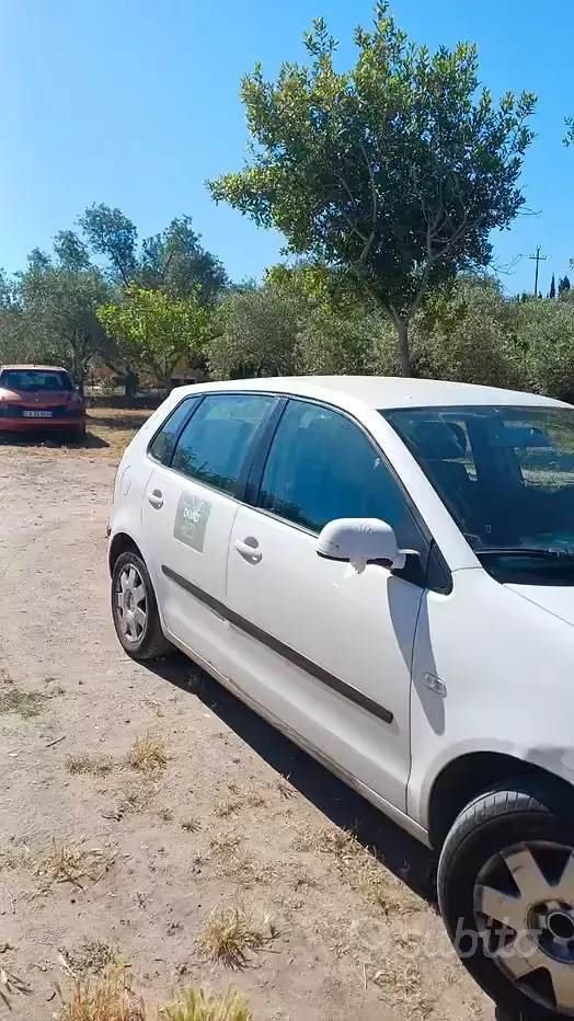 Usata VW Polo 54 CV (39 kW) 2002 Bianco Berlina