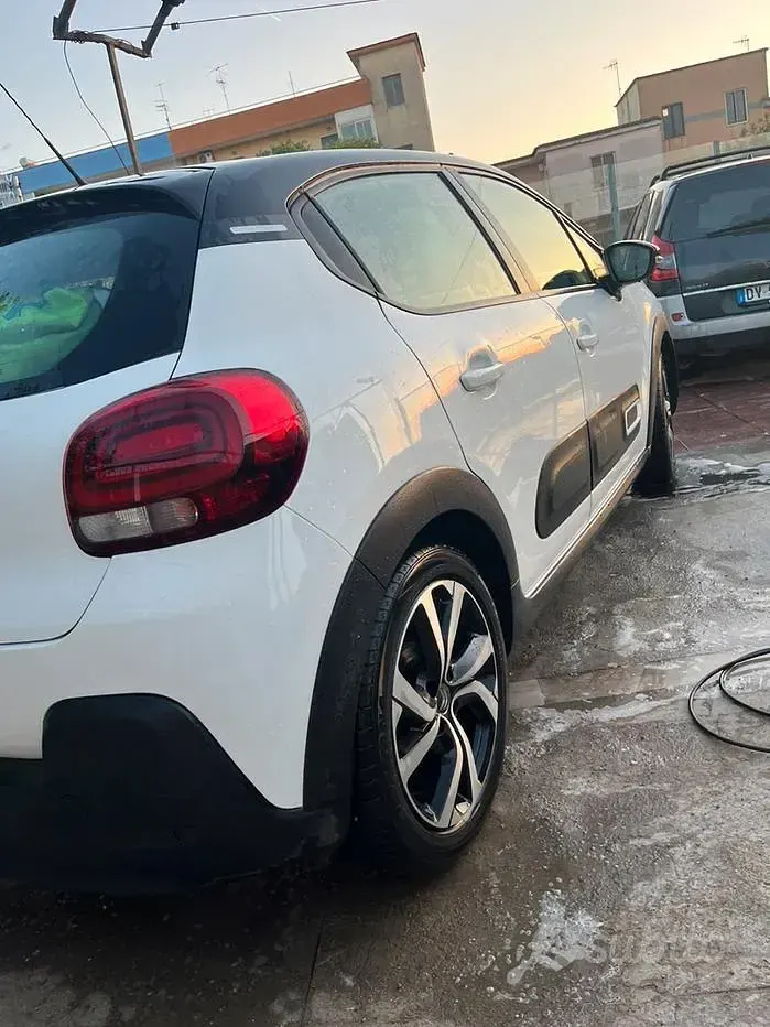 Usata Citroën C3 110 CV (80 kW) 2020 Bianco Utilitaria
