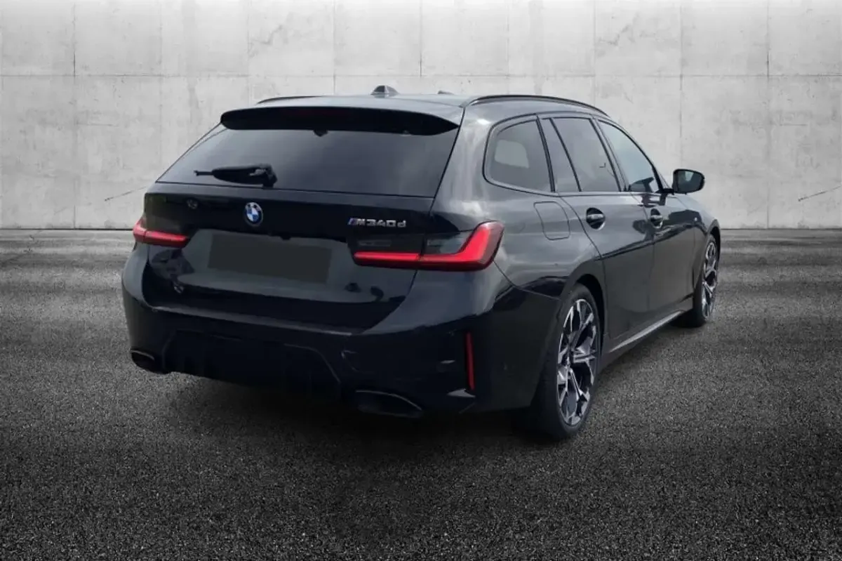 Usata BMW M340 340 CV (250 kW) 2025 Nero Station wagon