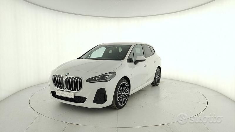 Usata BMW 218 Performance 2025 Bianco Station wagon