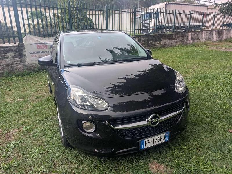 Usata Opel Adam Slam 70 CV (51 kW) 2016 Nero Utilitaria
