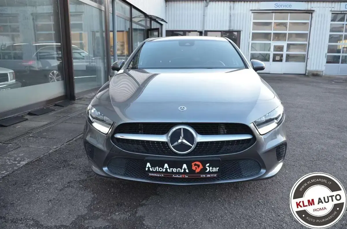 Usata Mercedes A200 163 CV (119 kW) 2019 Grigio Berlina