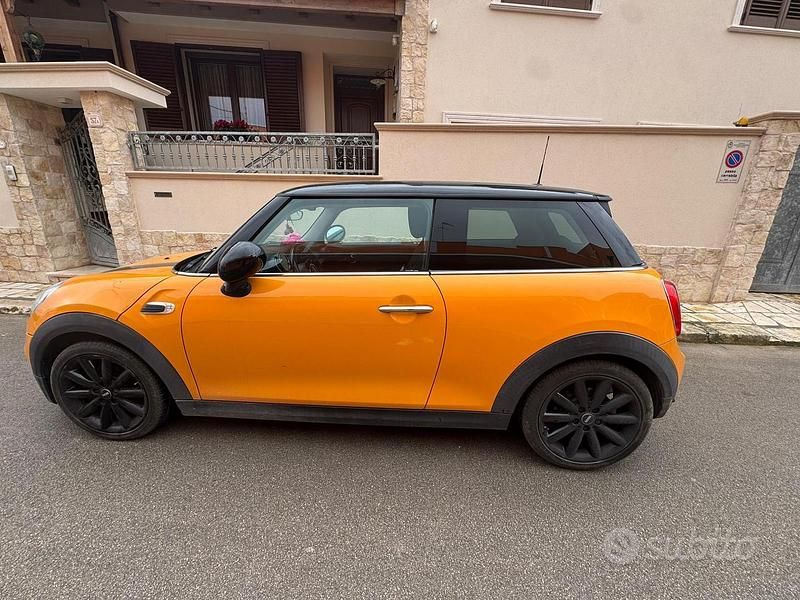 Usata Mini Cooper D 2014 Utilitaria
