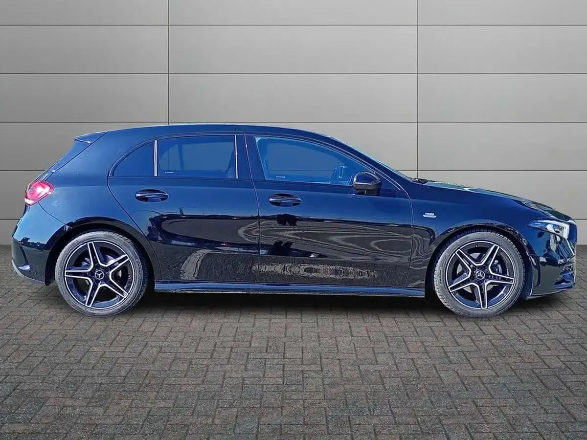 Usata Mercedes A200 Premium 150 CV (110 kW) 2021 Other Utilitaria