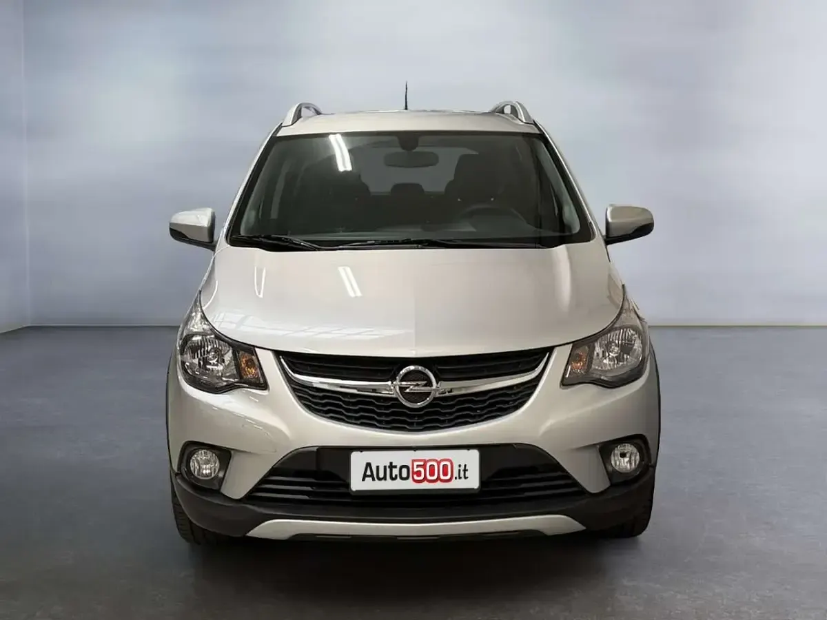 Usata Opel Karl Rocks 73 CV (53 kW) 2018 Argento Utilitaria