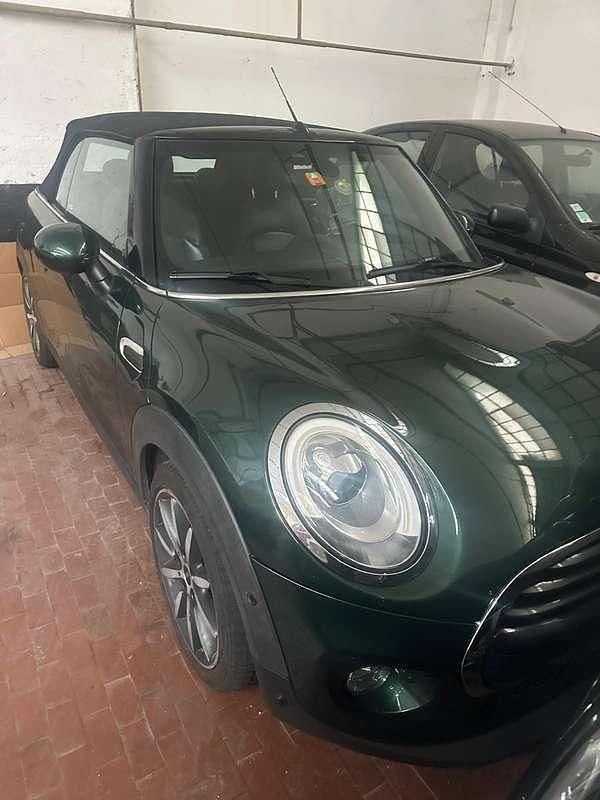Usata Mini Cooper Cabriolet 136 CV (100 kW) 2016 Verde Cabrio