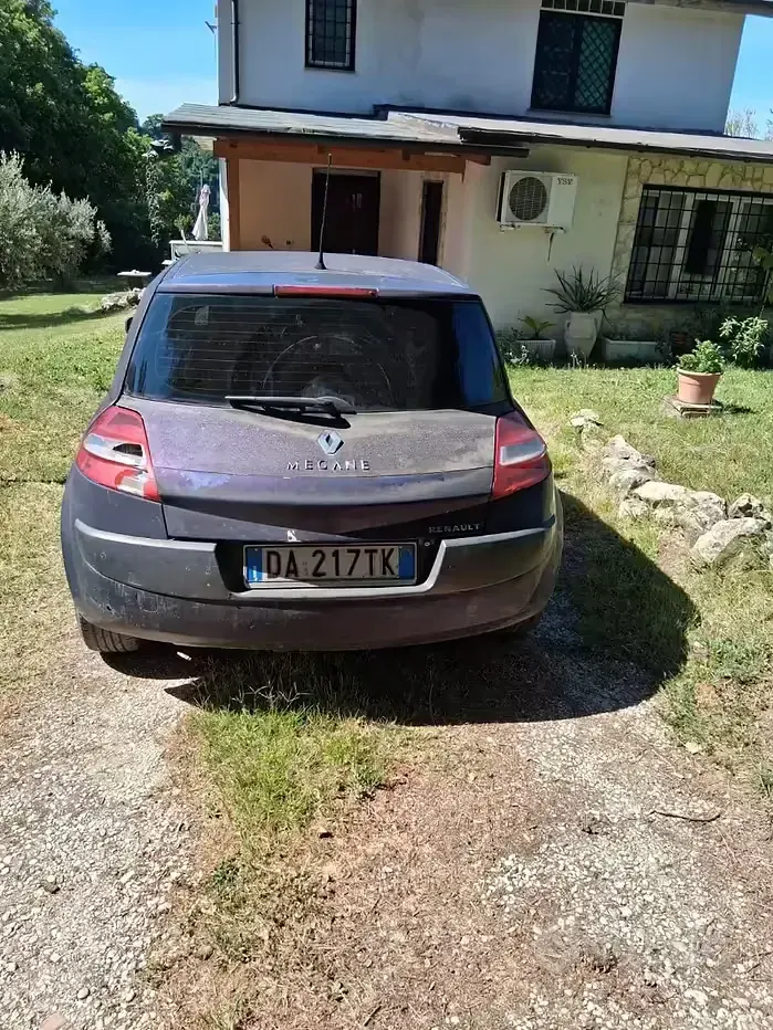 Usata Renault Mégane II 106 CV (77 kW) 2006 Blu Berlina