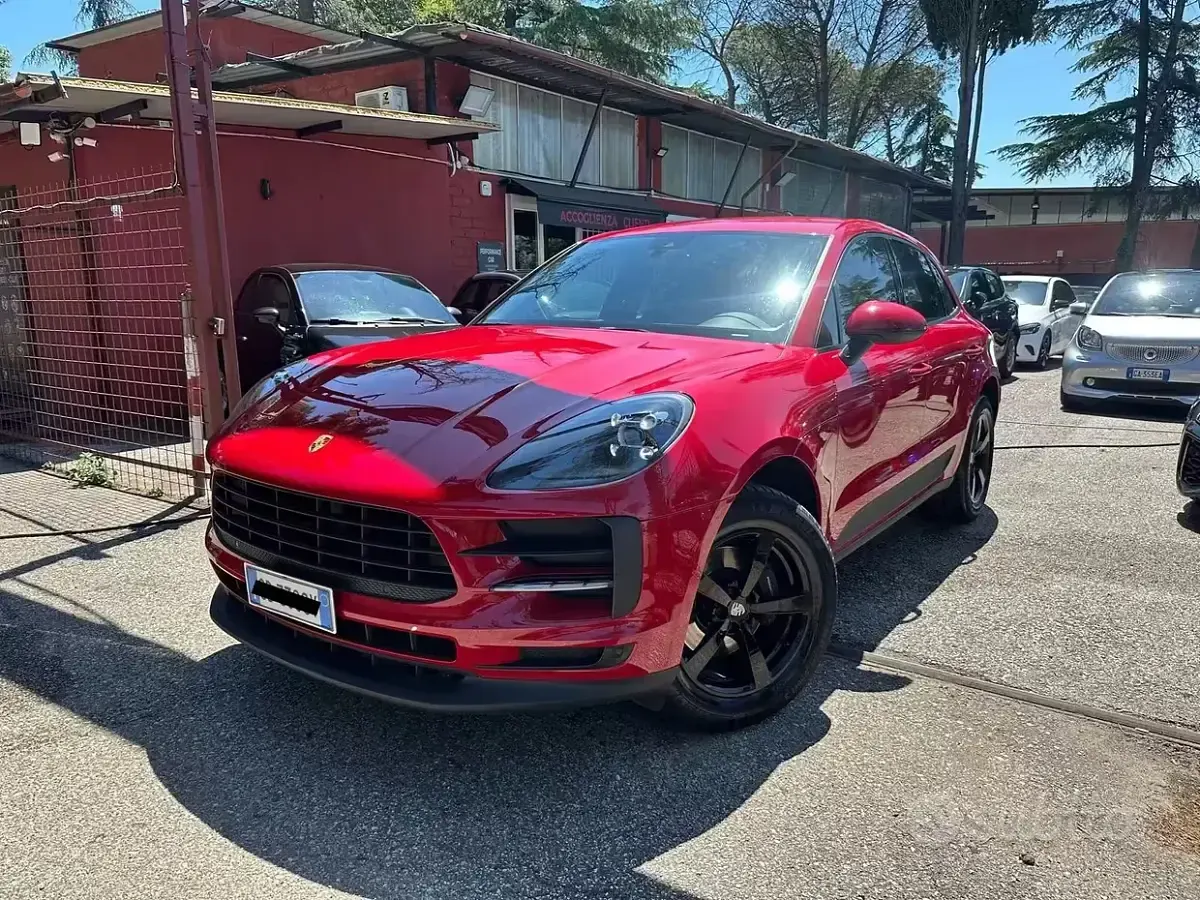 Usata Porsche Macan 245 CV (180 kW) 2020 Rosso SUV