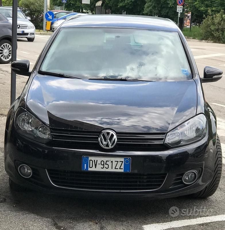 Usata VW Golf VI Highline 122 CV (89 kW) 2009 Nero Utilitaria