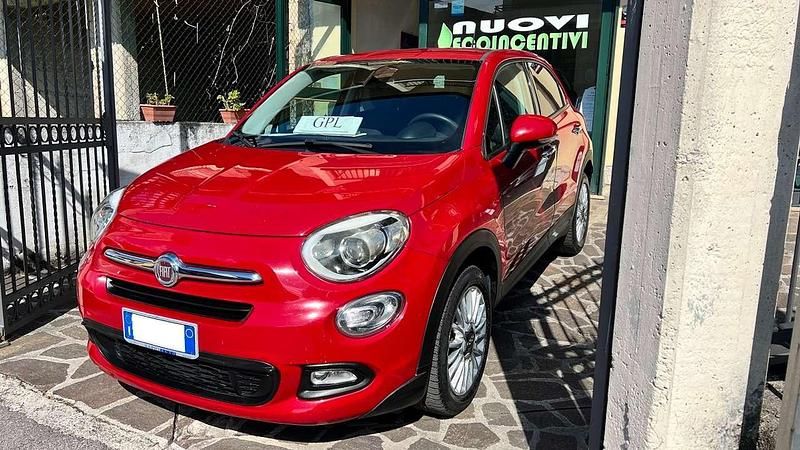 Usata Fiat 500X Pop 120 CV (88 kW) 2017 Rosso SUV