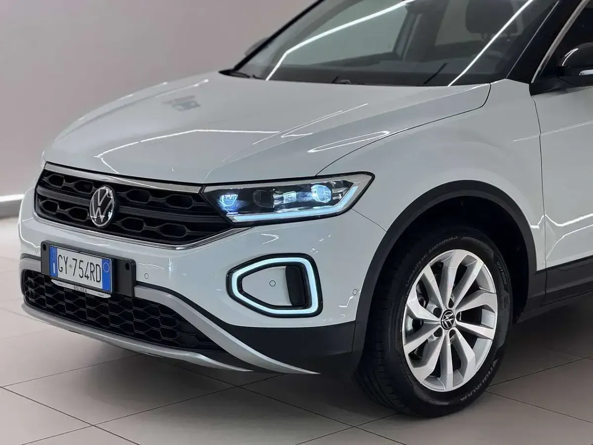 Usata VW T-Roc Edition 116 CV (85 kW) 2025 Bianco SUV