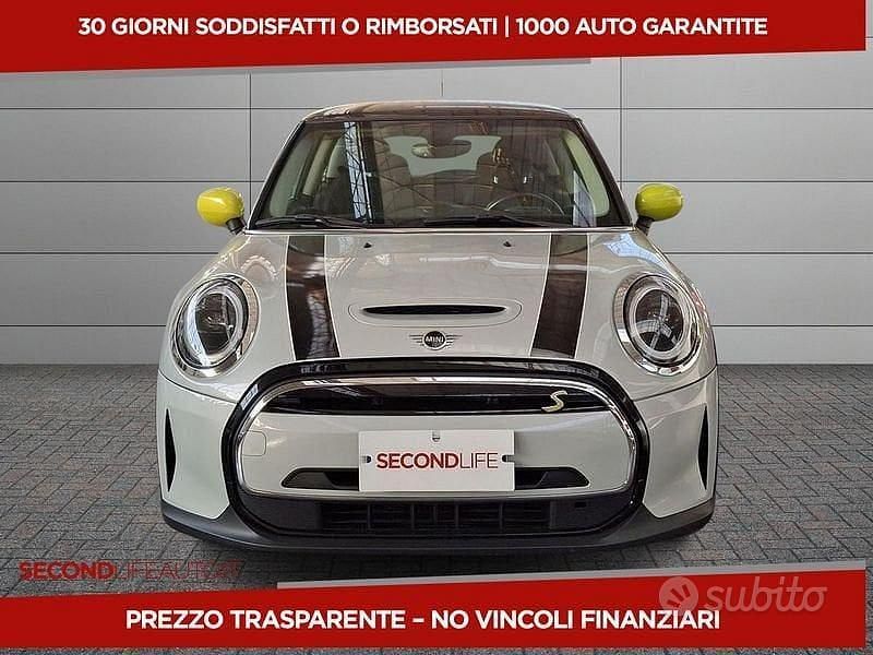 Usata Mini Cooper SE Classic 135 kW (184 CV) 2021 Grigio Utilitaria