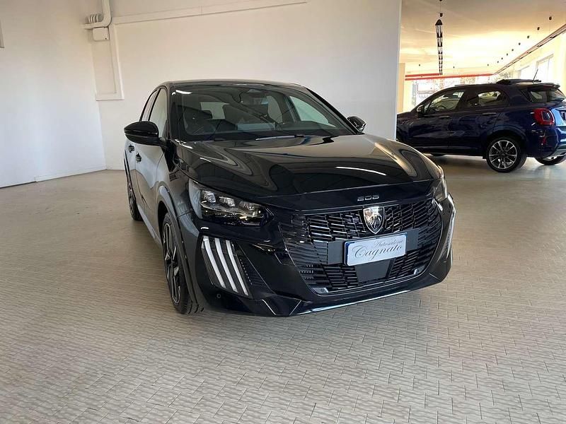 Nuova Peugeot 208 GT 136 CV (100 kW) 2025 Nero Utilitaria