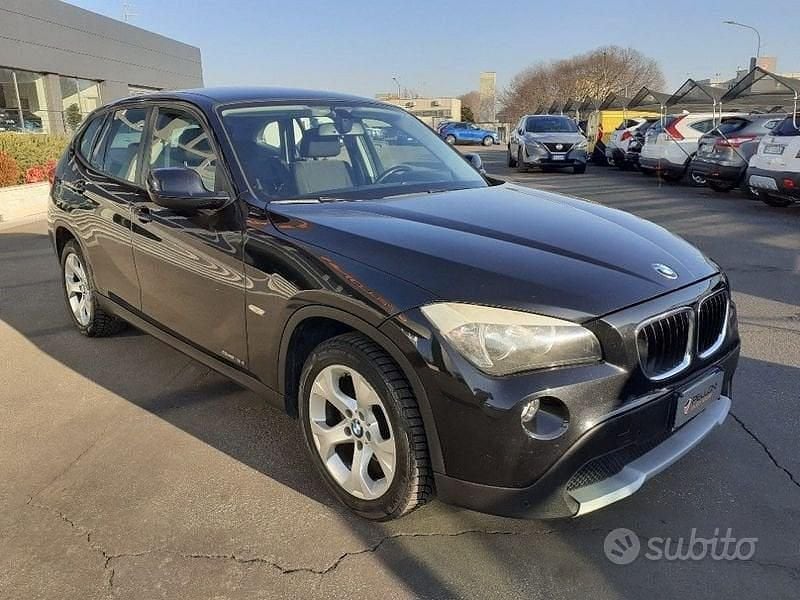 Usata BMW X1 Efficient Dynamics 177 CV (130 kW) 2011 Nero SUV