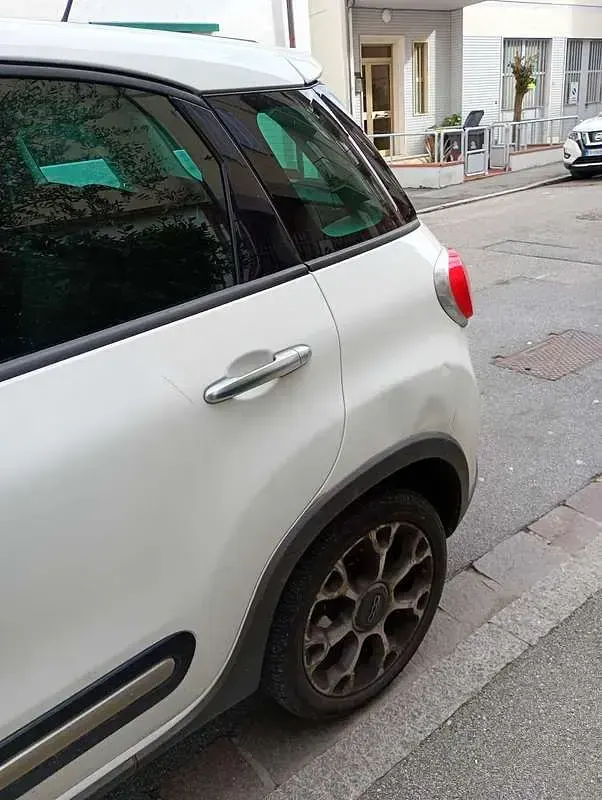 Usata Fiat 500L Trekking 84 CV (61 kW) 2013 Bianco Monovolume