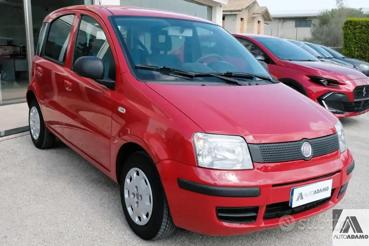 Usata Fiat Panda 69 CV (50 kW) 2011 Rosso Utilitaria