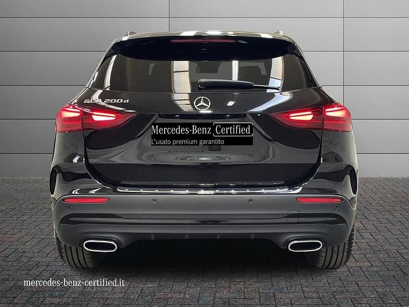 Nuova Mercedes GLA200 Advanced Plus 150 CV (110 kW) 2026 Nero cosmo metallizzato SUV