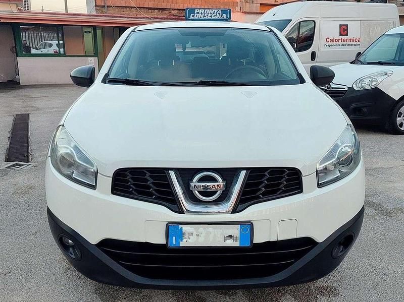 Usata Nissan Qashqai Acenta 110 CV (80 kW) 2013 Bianco SUV