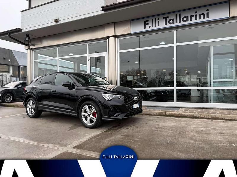 Nero Usata 2022 Audi Q3 Sportback S-Line SUV | 39.000 € (Cara) - Immagine 1/4