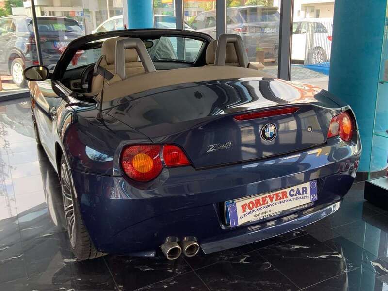 Usata BMW Z4 170 CV (125 kW) 2004 Blu/azzurro Cabrio