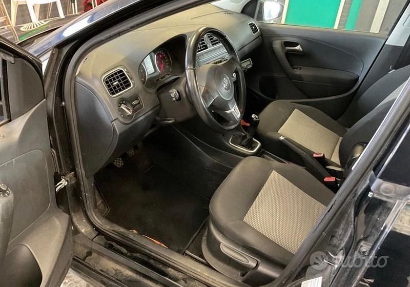 Usata VW Polo 75 CV (55 kW) 2013 Nero Utilitaria