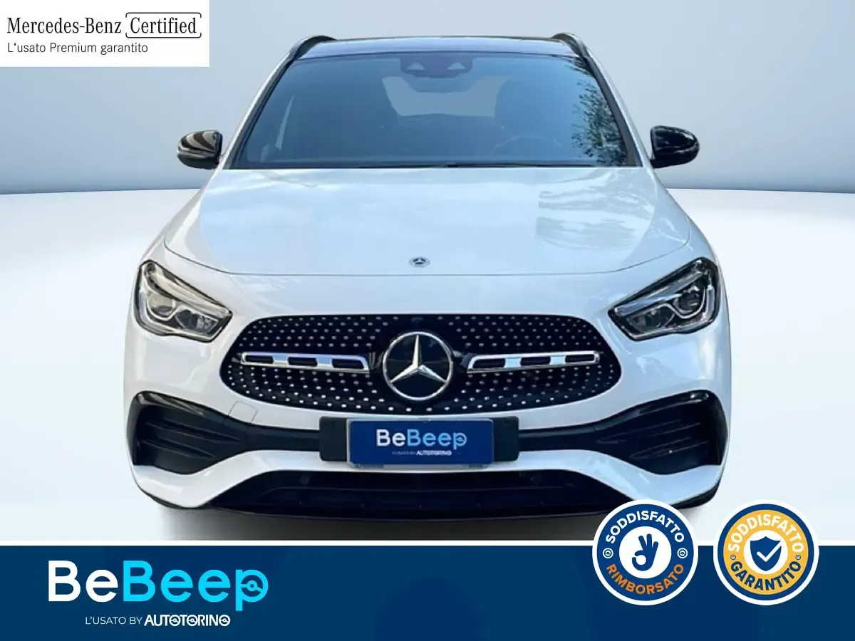 Usata Mercedes GLA200 Premium 150 CV (110 kW) 2023 Bianco pastello SUV