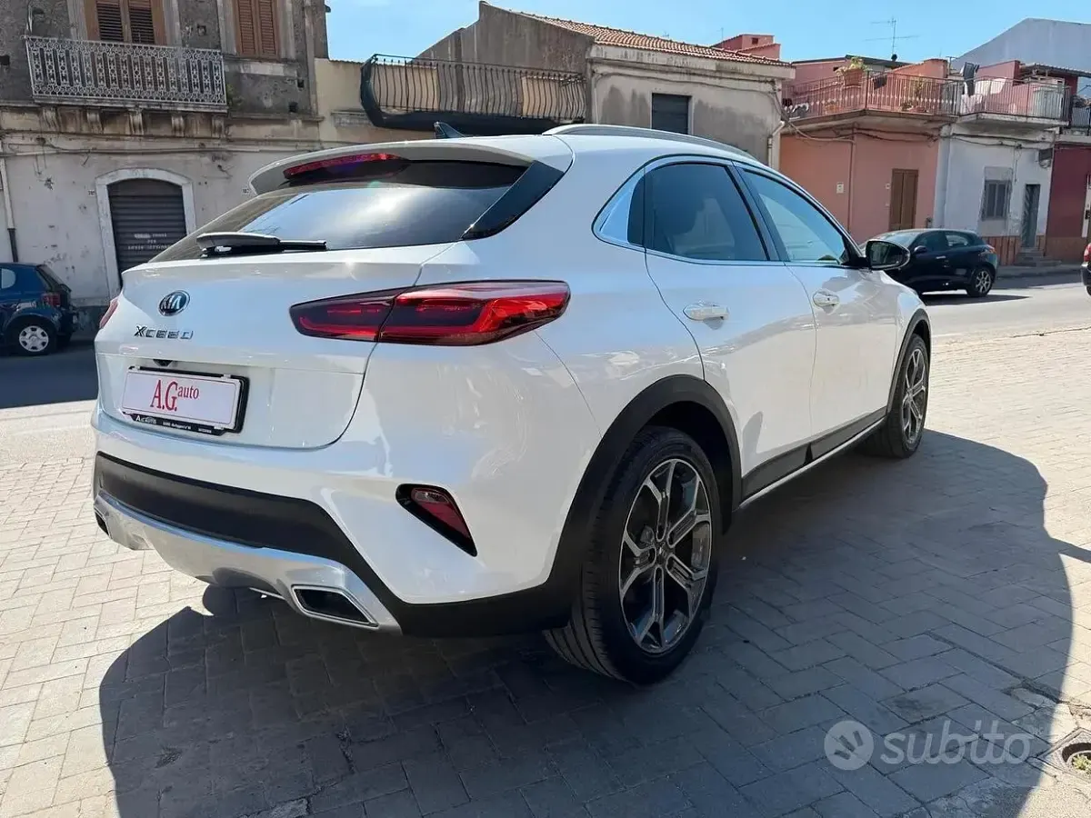 Usata Kia XCeed 136 CV (100 kW) 2020 Bianco SUV