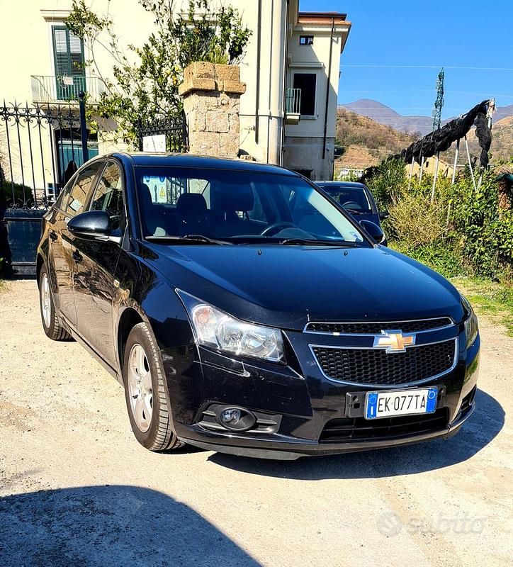 Usata Chevrolet Cruze 141 CV (103 kW) 2011 Nero Berlina
