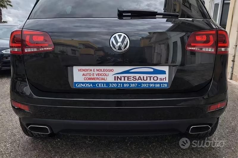 Usata VW Touareg R-line 245 CV (180 kW) 2013 Nero SUV
