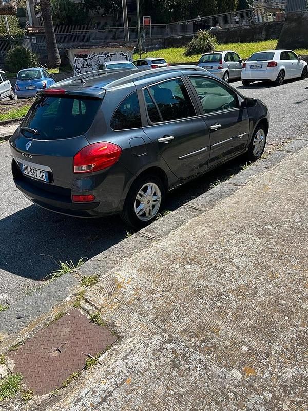 Usata Renault Clio GrandTour LE 85 CV (62 kW) 2008 Grigio Station wagon