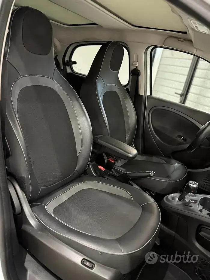 Usata Smart ForFour Brabus 109 CV (80 kW) 2018 Bianco Utilitaria