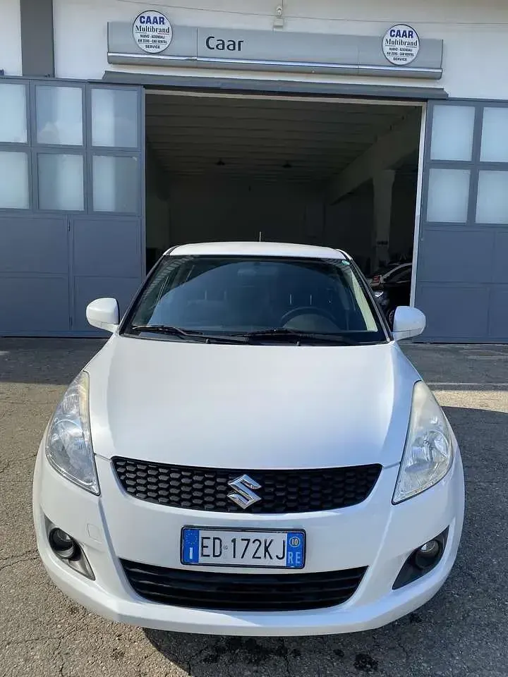 Usata Suzuki Swift GL 94 CV (69 kW) 2010 Bianco Utilitaria