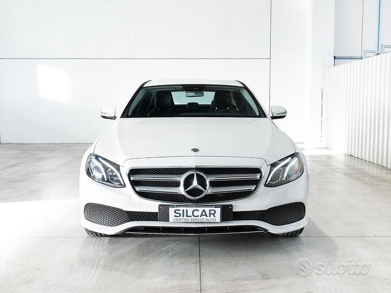 Usata Mercedes E200 Exclusive 150 CV (110 kW) 2018 Bianco Berlina