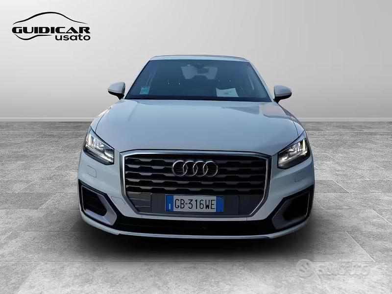 Usata Audi Q2 150 CV (110 kW) 2020 Bianco SUV
