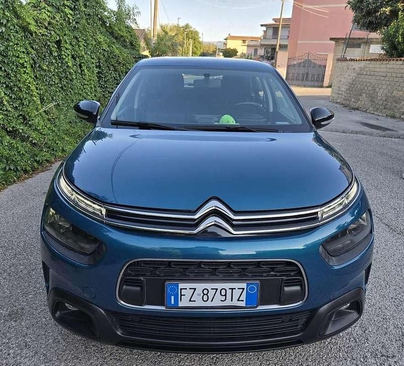 Usata 2019 Citroën C4 Feel SUV | 12.000 € (Buon prezzo) - Immagine 1/4