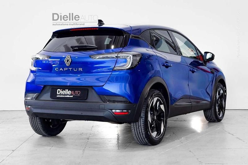 Nuova Renault Captur Techno 101 CV (74 kW) 2026 Bleu iron SUV