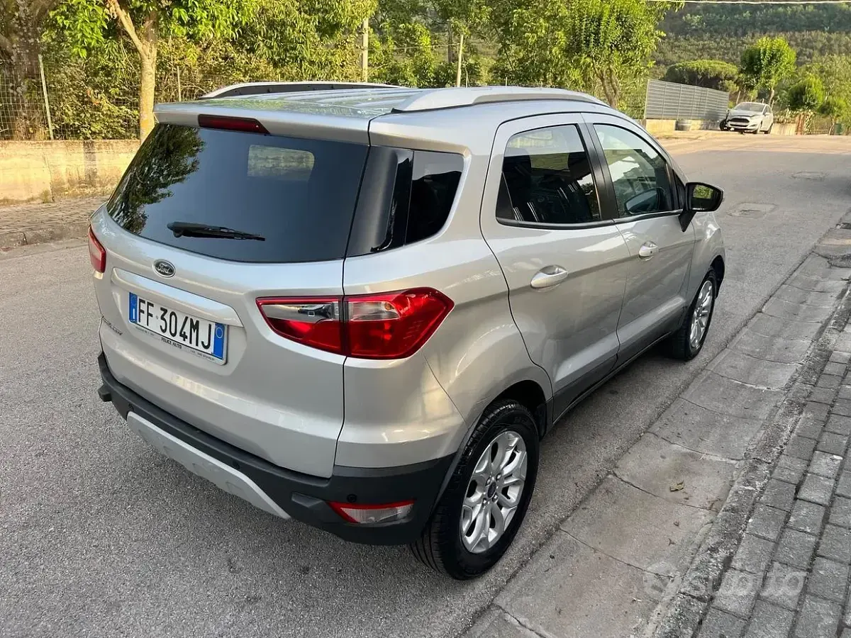 Usata Ford Ecosport Titanium 95 CV (69 kW) 2017 Grigio SUV