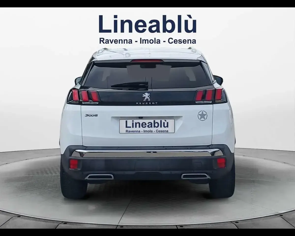 Usata Peugeot 3008 Allure 131 CV (96 kW) 2017 Bianco SUV